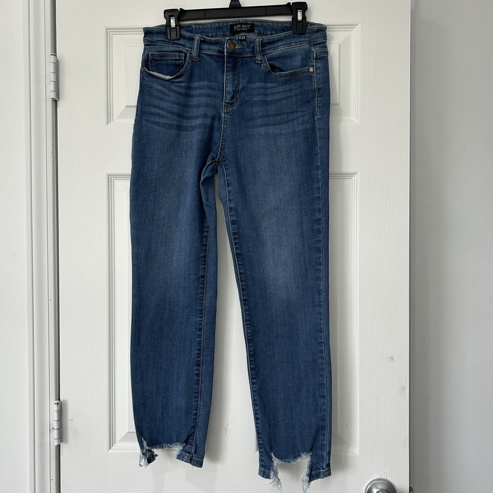 Judy Blue Women's Size 9/29 Skinny Mid-Rise Jeans Shark Bite Hem Frayed Med Wash